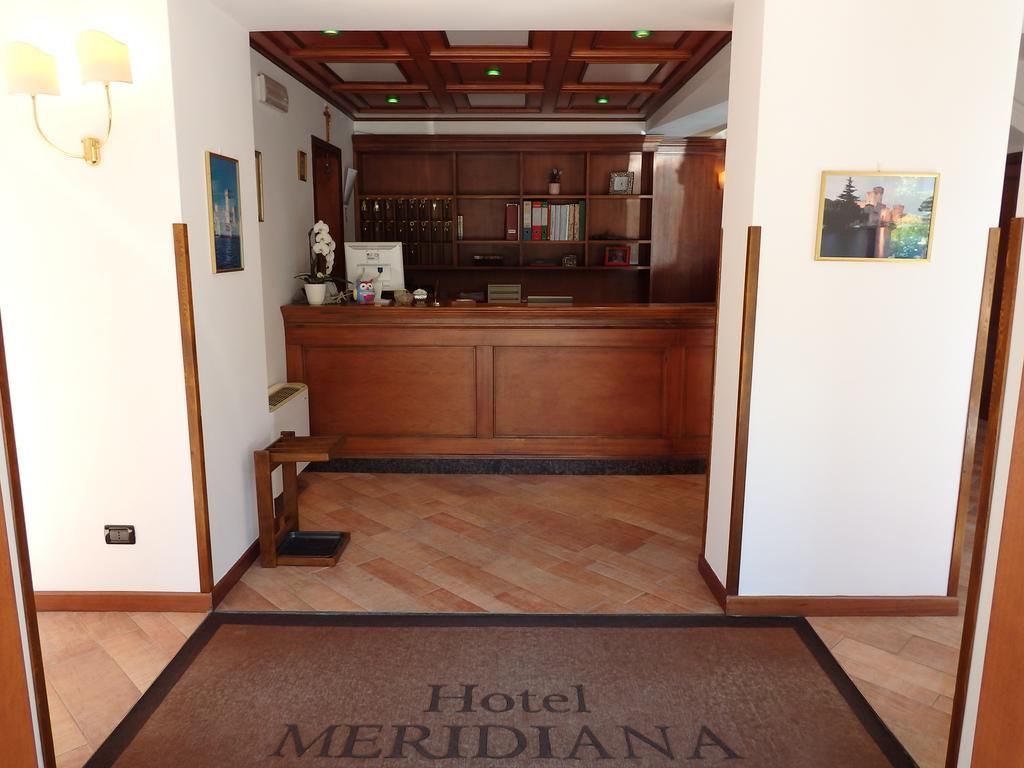 Hotel Meridiana Σιρμιόνε Εξωτερικό φωτογραφία
