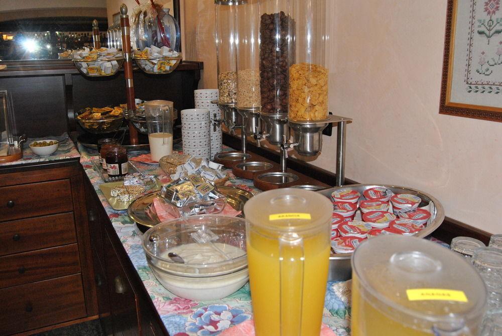 Hotel Meridiana Σιρμιόνε Εξωτερικό φωτογραφία